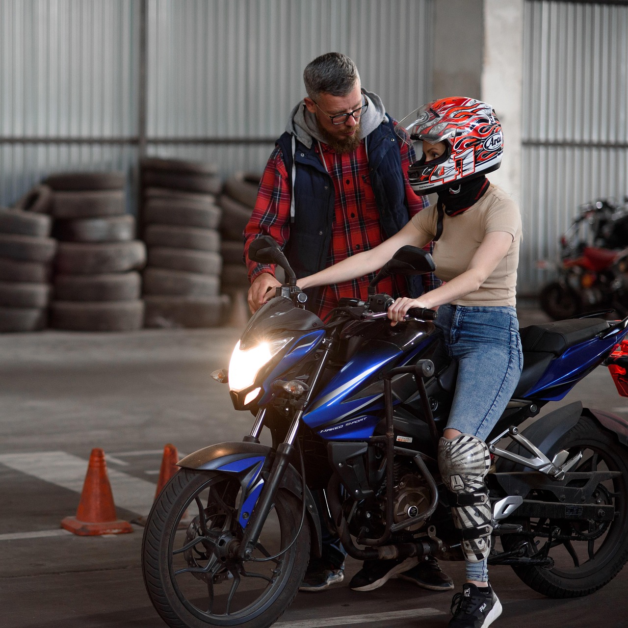 东方之珠奶茶爆珠：注册公司要找人代理吗广州